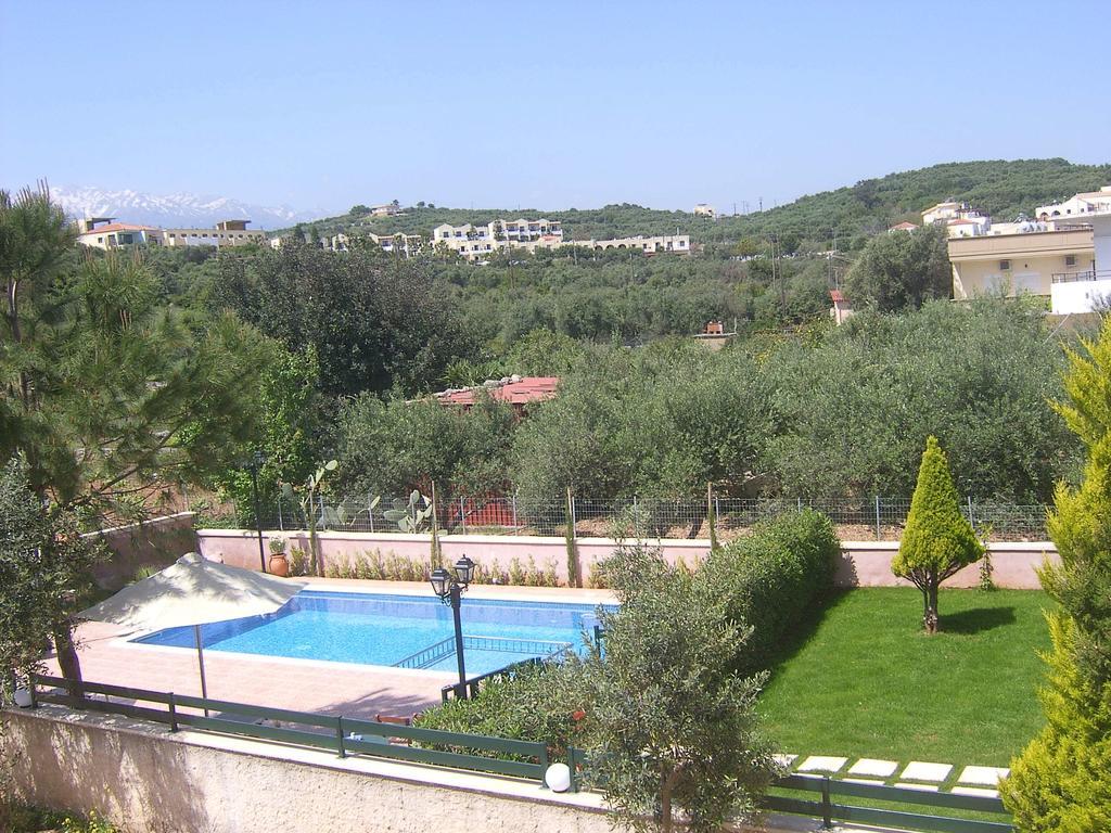 Villa Alimedon อัลมีรีดา ภายนอก รูปภาพ
