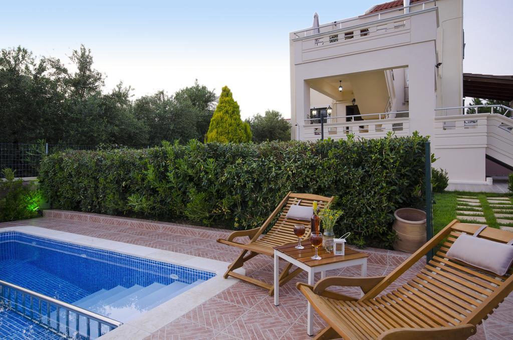 Villa Alimedon อัลมีรีดา ภายนอก รูปภาพ