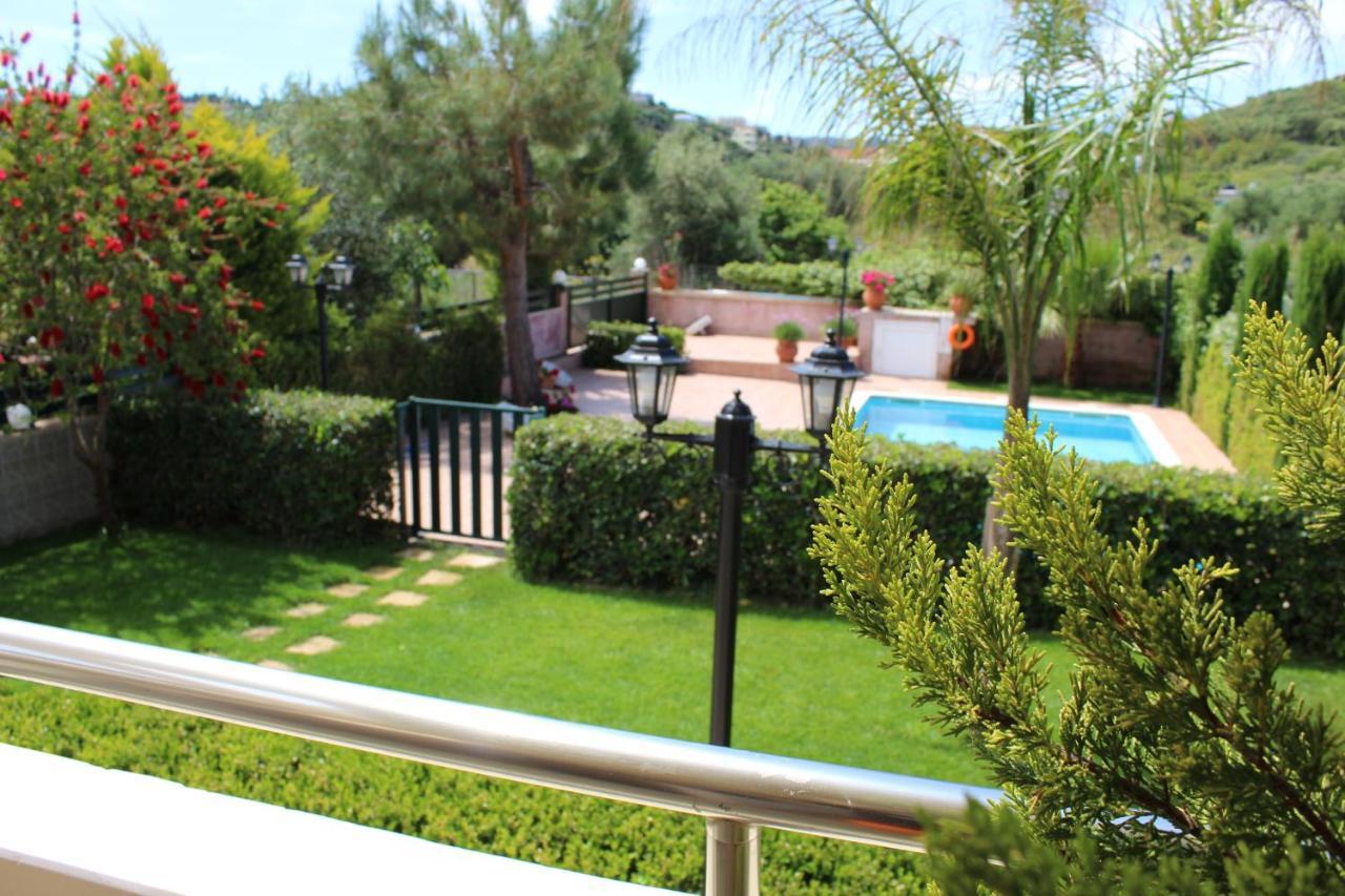 Villa Alimedon อัลมีรีดา ภายนอก รูปภาพ